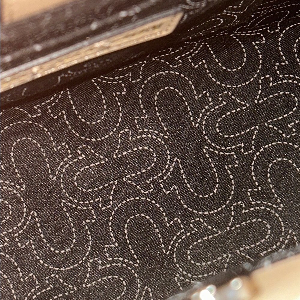 True Religion NWOT Tote/ Crossbody - Picture 5 of 6